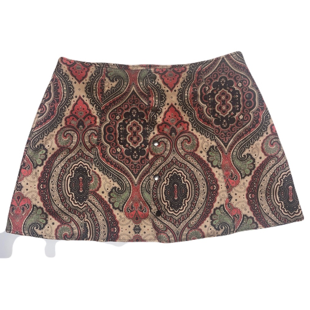 Fashion Union Faux Suede Paisley Print Snap front mini-skirt SZ 12